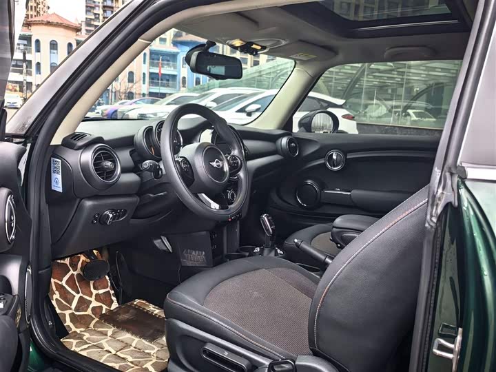 MINI Hatch — фото 18