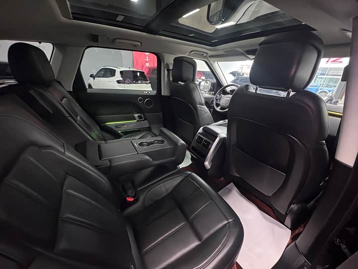 Land Rover Range Rover Sport — фото 12