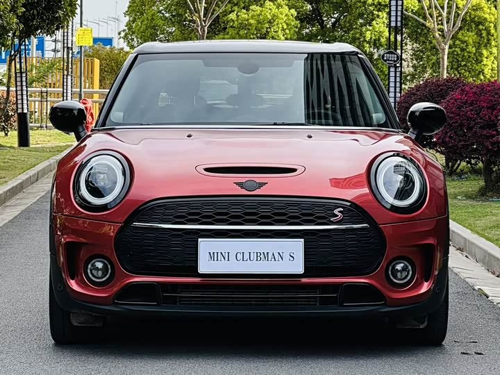 MINI Clubman — фото 2