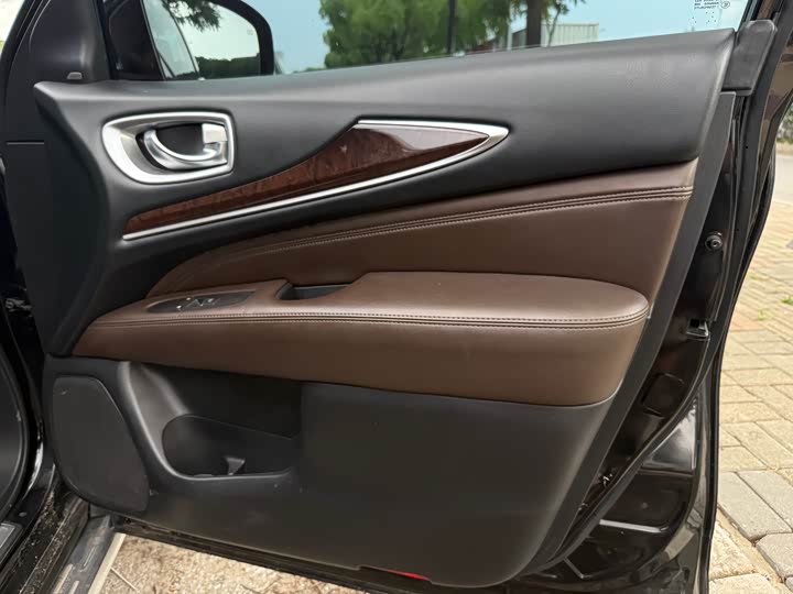 Infiniti JX 2013 JX 35 4 WD — фото 17