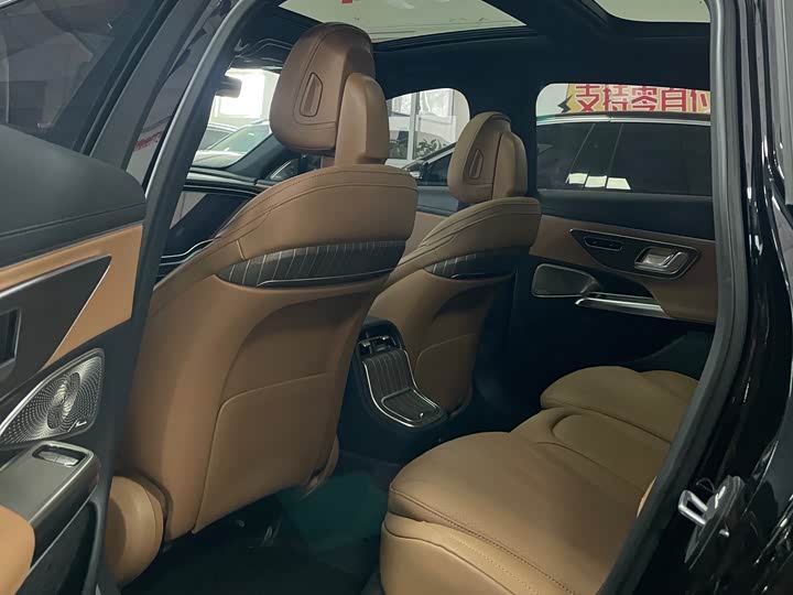 Mercedes-Benz E-Class 2024 E 350 e L — фото 11