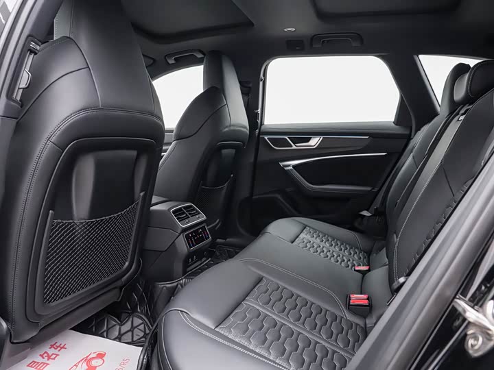Audi RS6 2022 RS 6 4.0 T Avant — фото 11