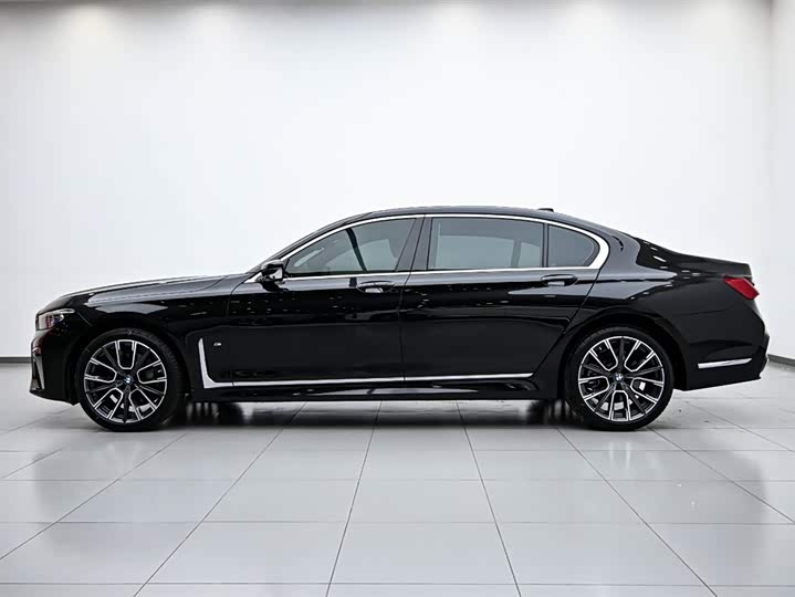 BMW 7-Series 2019 740 Li x Drive M — фото 5