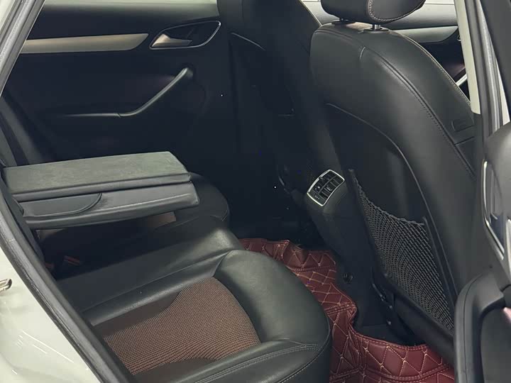 Audi Q3 2018 30 TFSI — фото 7