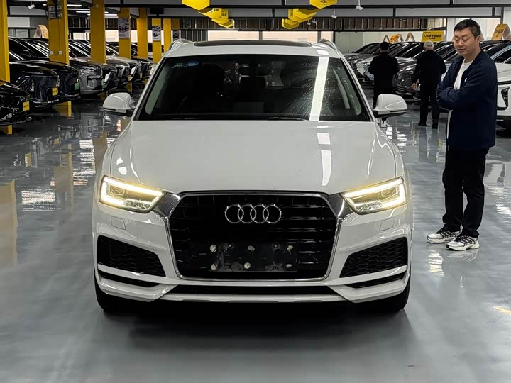 Audi Q3 2018 30 TFSI — фото 2