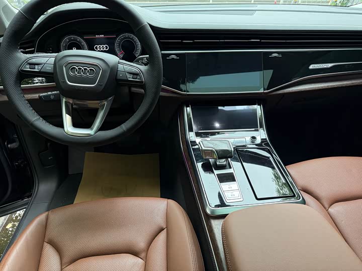 Audi Q7 2023 55 TFSI quattro S line Sport — фото 7