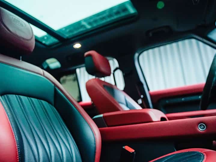 Land Rover Defender — фото 19