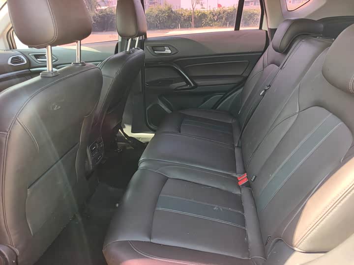 Trumpchi GS4 2018 200 T G-DCT 2 WD — фото 9