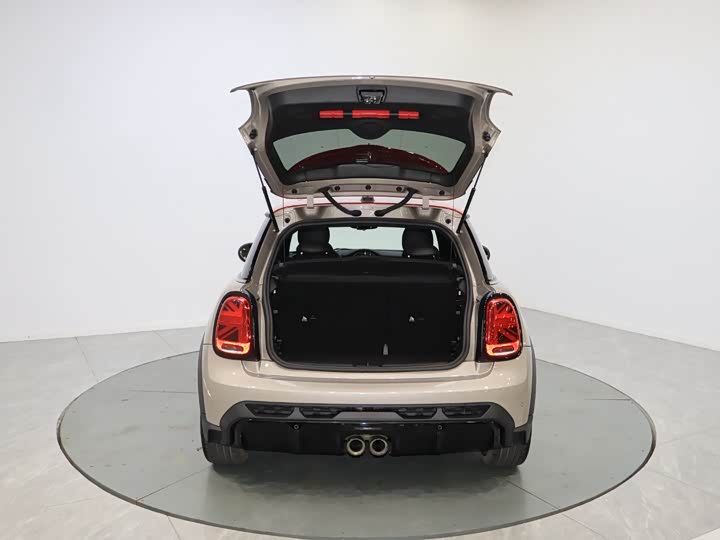 MINI Hatch — фото 11