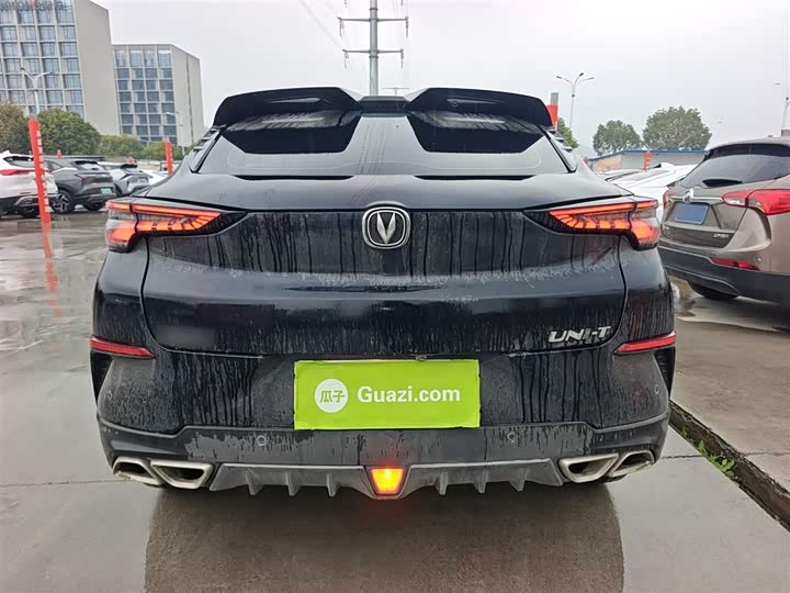 Changan UNI-T 2020 1.5 T Premium — фото 6