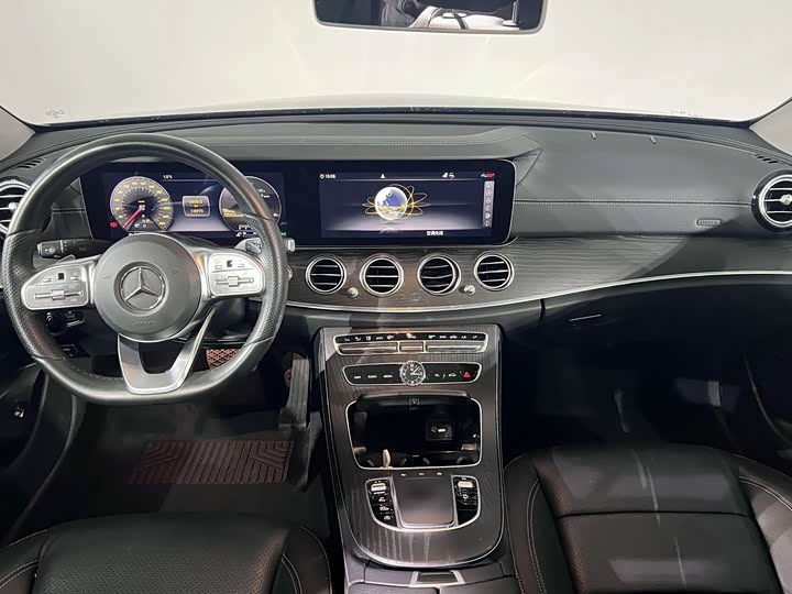 Mercedes-Benz E-Class 2019 E 300 L — фото 7