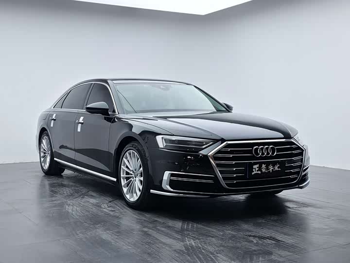 Audi A8 2019 Plus A 8 L 50 TFSI quattro Comfort — фото 31
