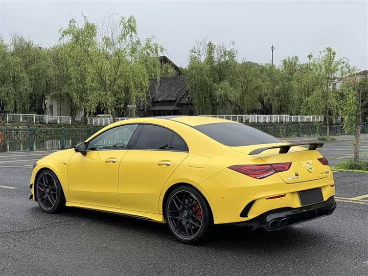 Mercedes-Benz CLA 2023 AMG CLA 45 S 4 MATIC+ — фото 4