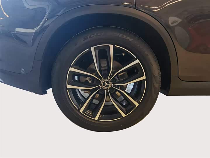 Mercedes-Benz GLC 2021 GLC 260 L 4 MATIC Luxury — фото 15