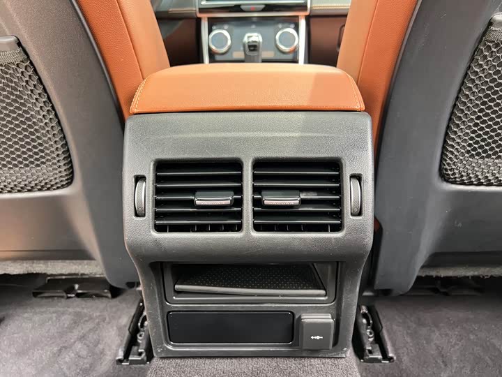 Jaguar XEL 2024 2.0 T 250 PS R-DYNAMIC S — фото 19