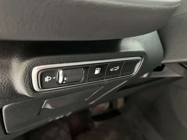 Trumpchi GS8 2022 2.0 TGDI 2 WD ( ) — фото 15