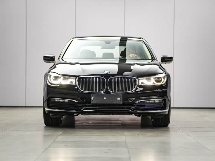 BMW 7-Series 2016 740 Li Leading — фото 3