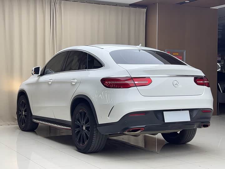 Mercedes-Benz GLE 2015 GLE 320 4 MATIC SUV — фото 15