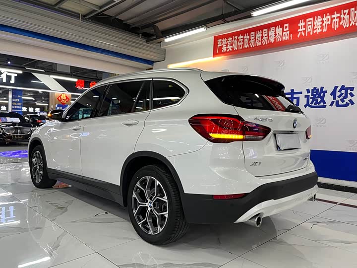 BMW X1 2021 s Drive 25 Li Leading — фото 3