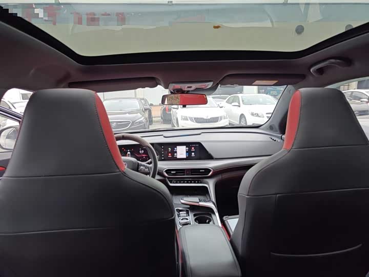 Changan UNI-T 2020 1.5 T Premium — фото 17