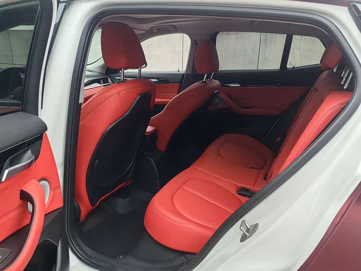 BMW X2 2022 s Drive 25i M — фото 15
