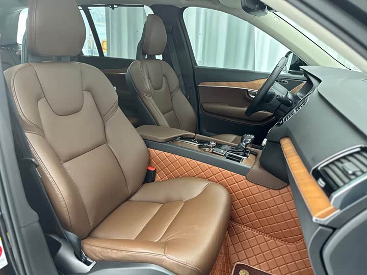 Volvo XC90 2020 T 6 7 — фото 42