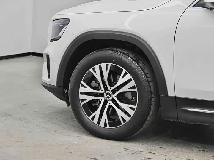 Mercedes-Benz GLB 2024 GLB 220 — фото 23