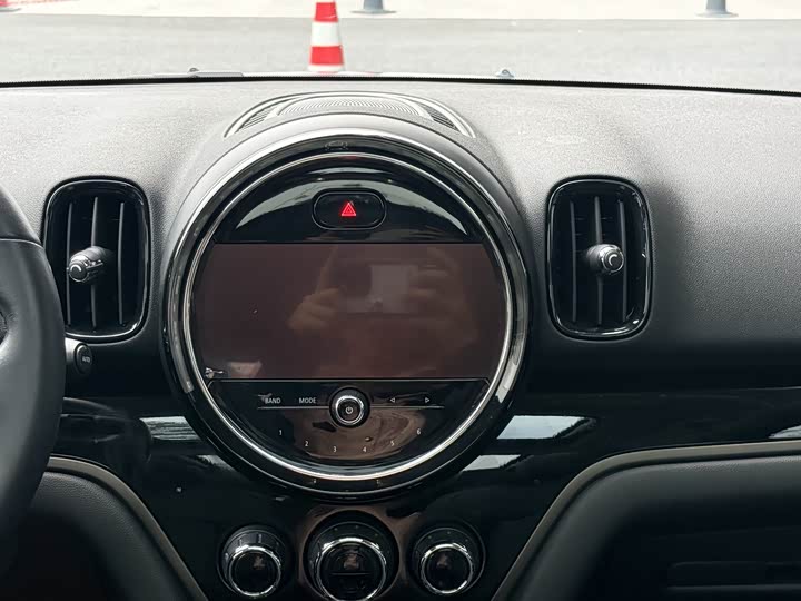 MINI Countryman — фото 19