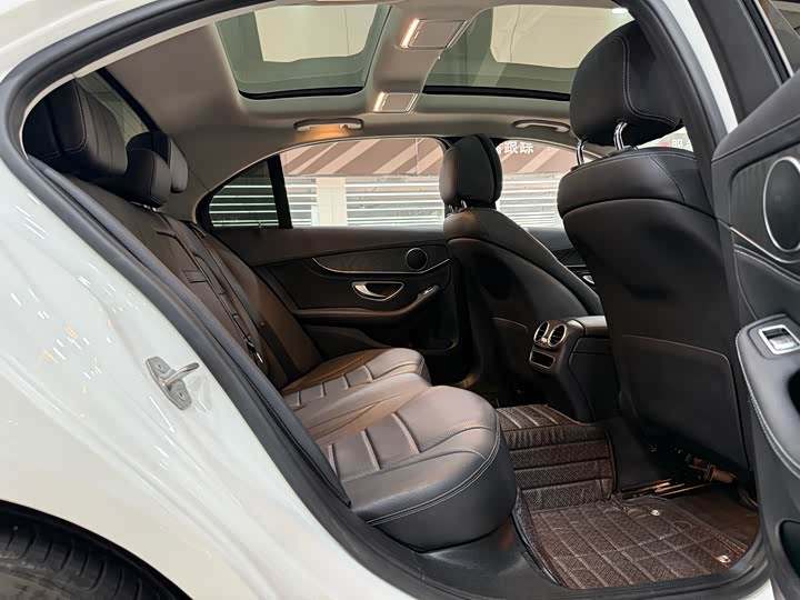 Mercedes-Benz C-Class 2019 C 260 L — фото 14