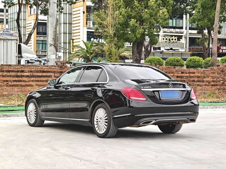 Mercedes-Benz C-Class 2015 C 200 L — фото 7