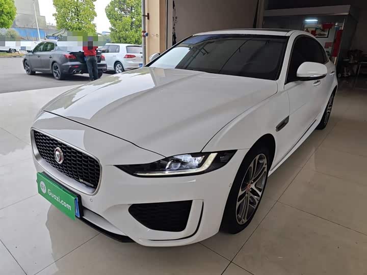 Jaguar XEL 2020 2.0 T 200 PS R-DYNAMIC S — фото 2