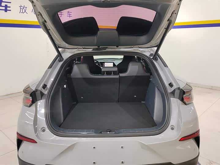 Changan UNI-T 2020 1.5 T Flagship — фото 4