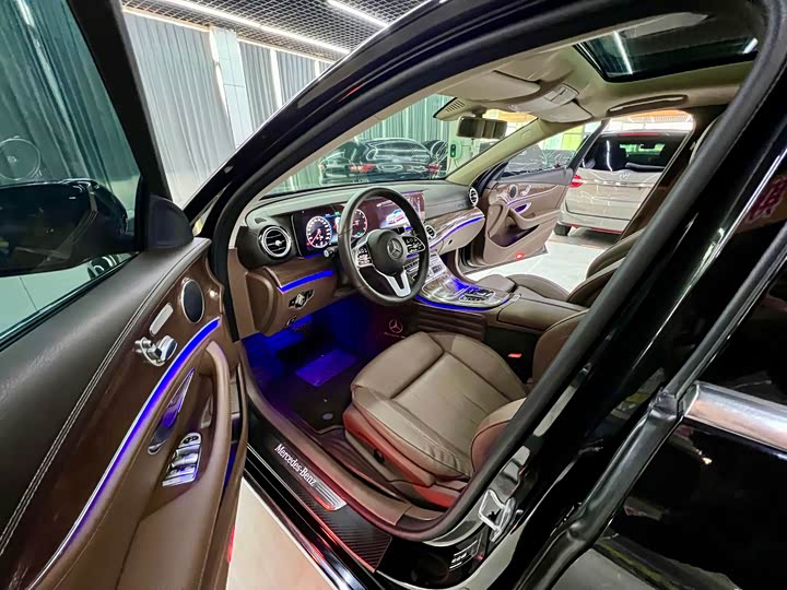 Mercedes-Benz E-Class 2020 E 260 L — фото 10