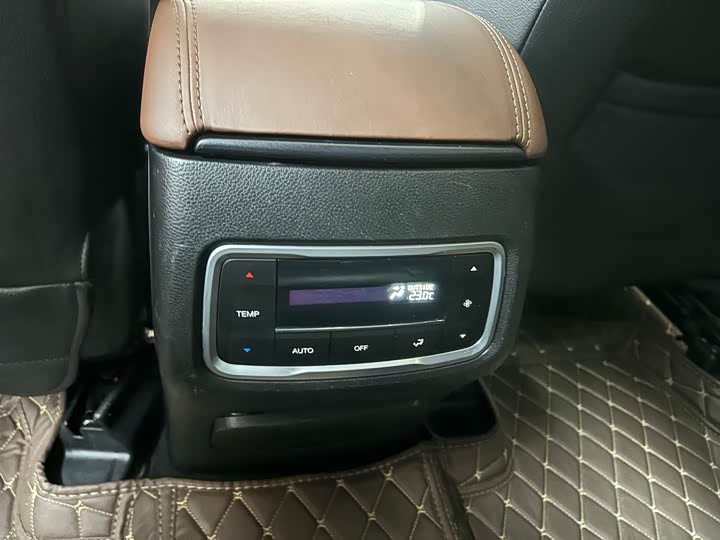 Trumpchi GS8 2017 320 T 2 WD （ ） — фото 11