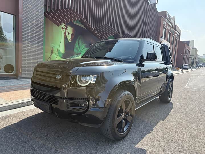Land Rover Defender — фото 1