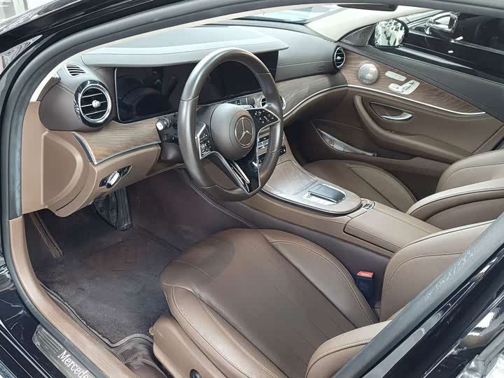 Mercedes-Benz E-Class рестайлинг E 300 L стиль — фото 10
