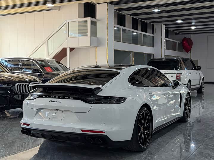 Porsche Panamera 2023 Panamera 2.9 T — фото 15