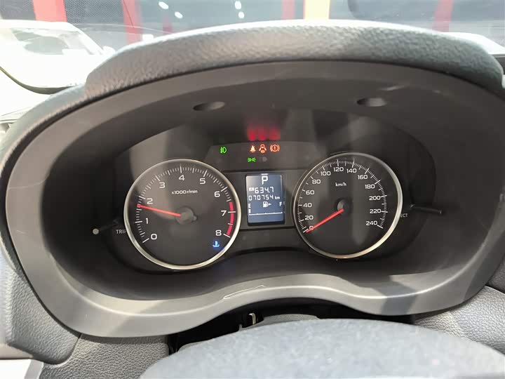 Subaru XV 2014 2.0i — фото 8