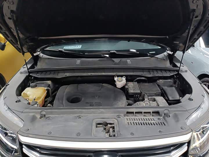 Changan CS95 2019 2.0 T 2 WDLuxury — фото 16