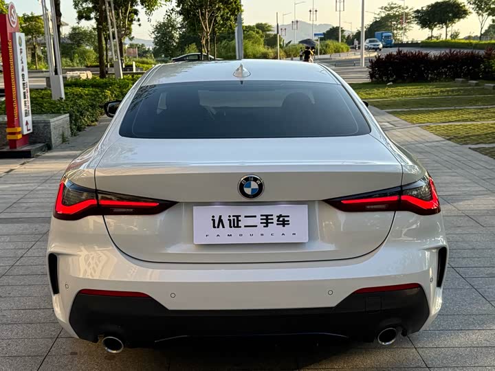 BMW 4 Series 425i M спортпакет — фото 11