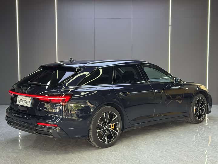 Audi A6 2022 Avant 45 TFSI — фото 9