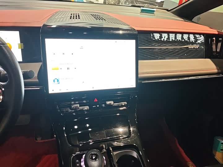 Trumpchi M8 2023 — фото 13