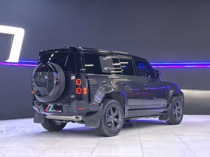 Land Rover Defender — фото 4