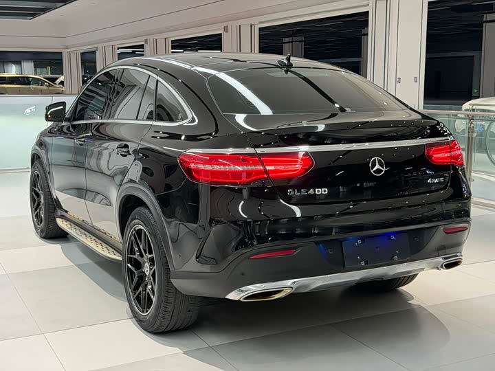 Mercedes-Benz GLE 2017 GLE 320 4 MATIC SUV — фото 5