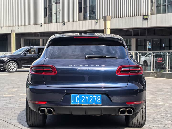 Porsche Macan 2017 Macan Turbo 3.6 T — фото 10