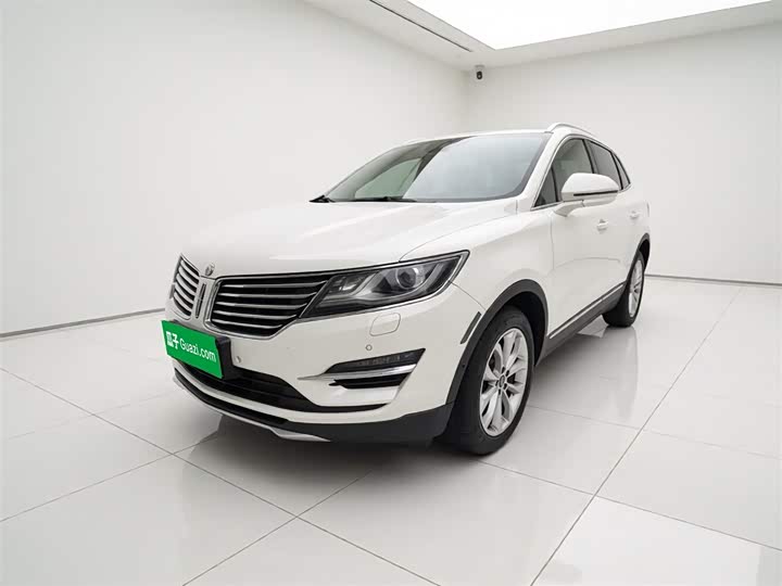 Lincoln MKC 2017 2.0 T 4 WD — фото 2
