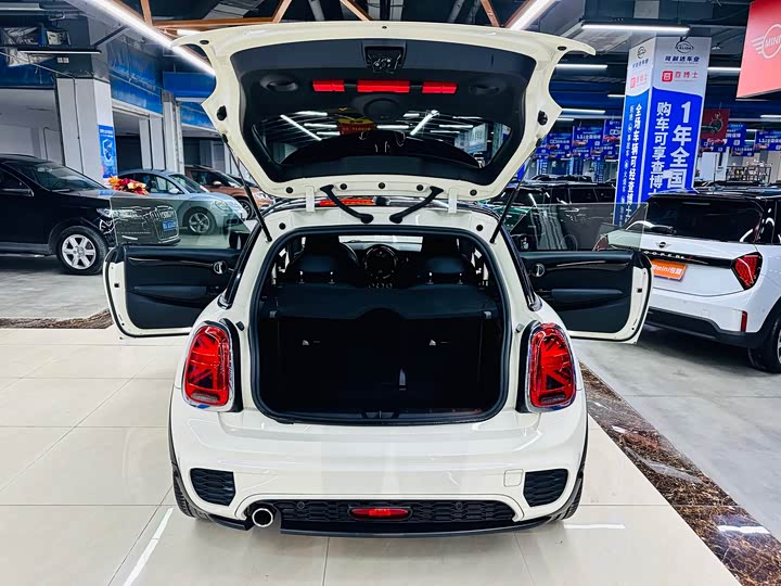 MINI Hatch — фото 19
