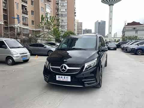 Mercedes-Benz V-Class 2020 V 260 L — фото 26