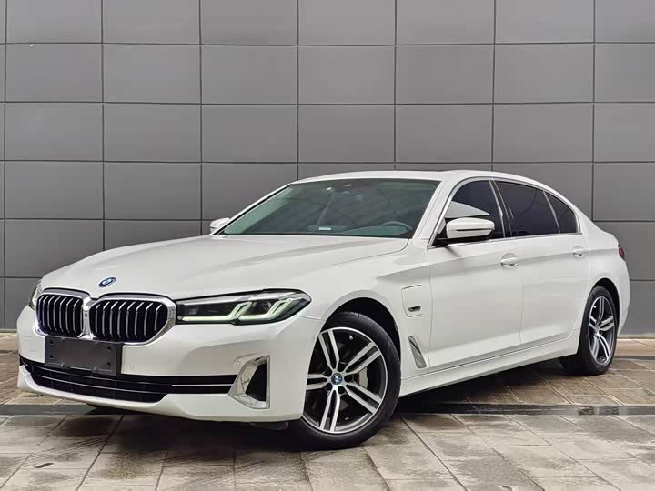 BMW 5-Series 2022 535 Le
