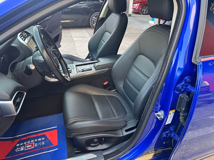 Jaguar XEL 2021 2.0 T 200 PS R-DYNAMIC — фото 8
